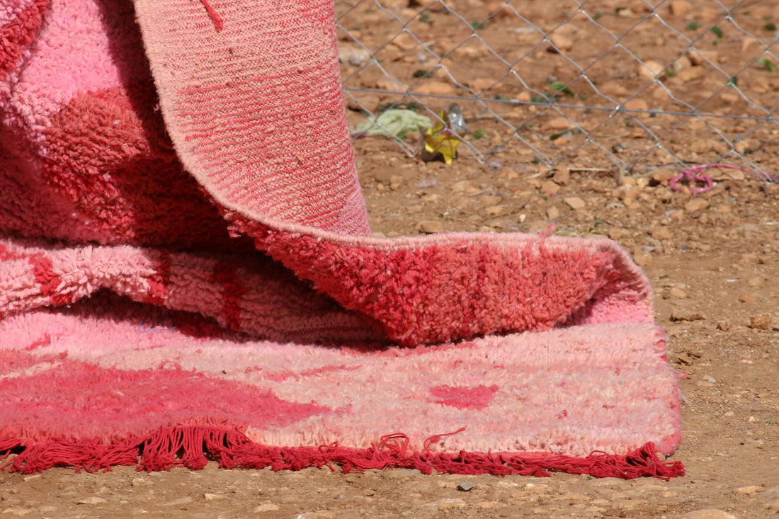 Artistic Pink Rug Moroccan Design - image 6