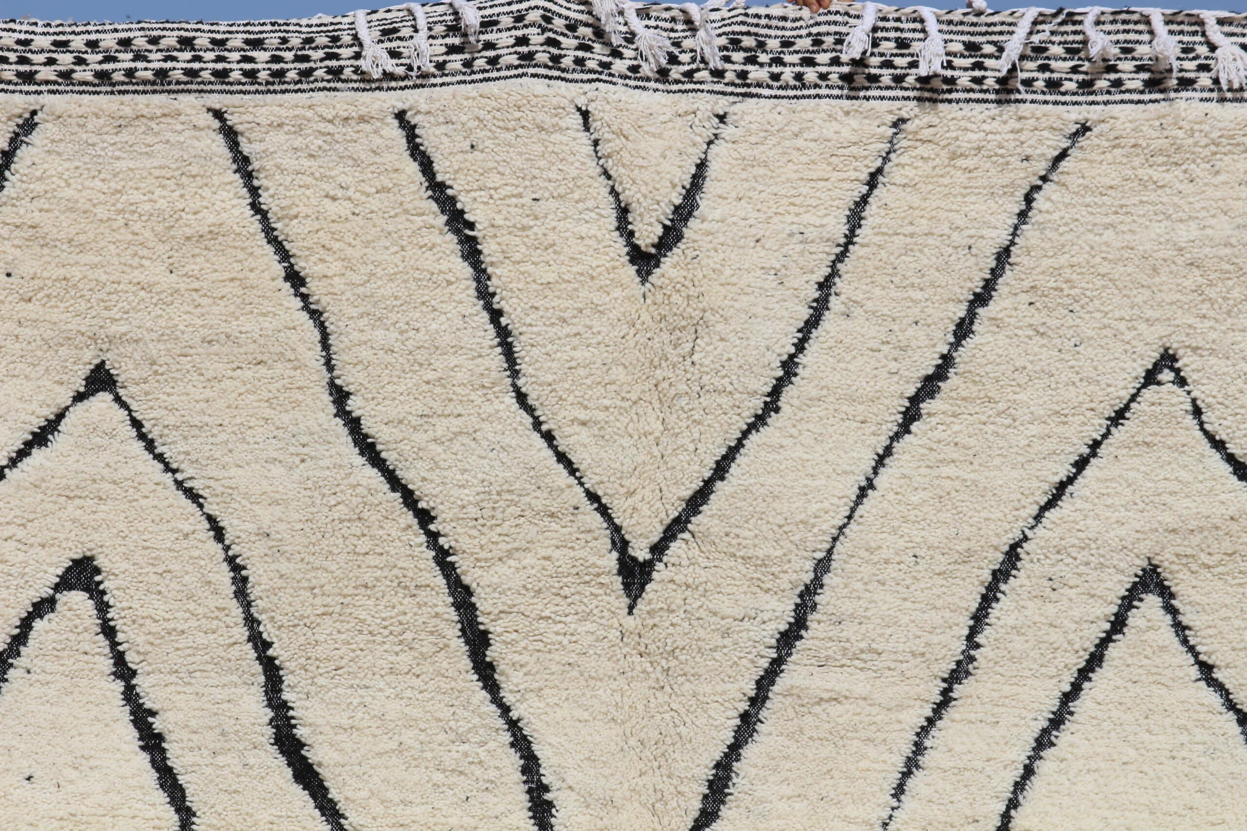 Moroccan Beni Ourain Rug - image 3