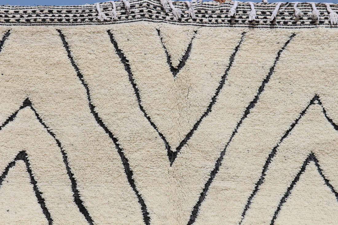 Moroccan Beni Ourain Rug - image 3