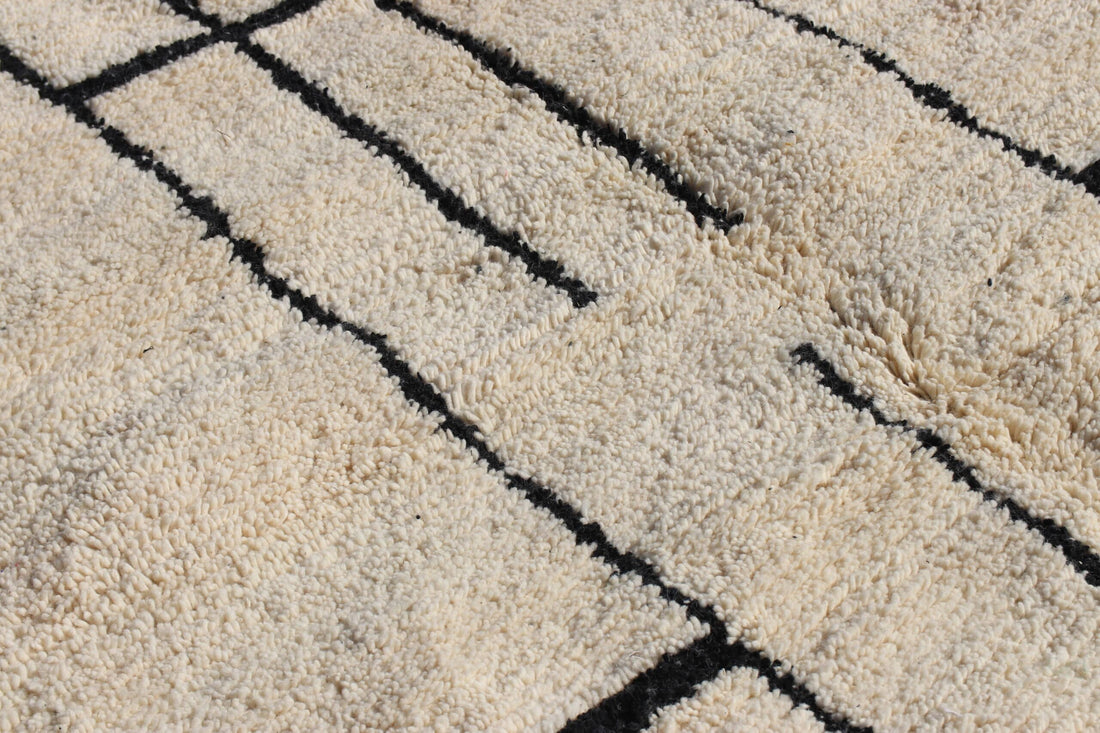 Moroccan Handmade White Carpet - image 5