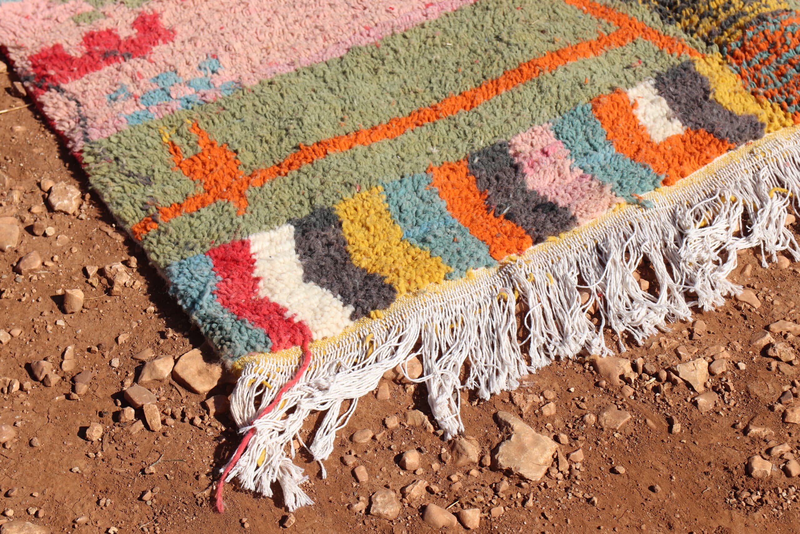 Vibrant Abstract Multicolor Rug - image 3