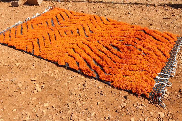 Stunning Moroccan Rug Orange - image 2