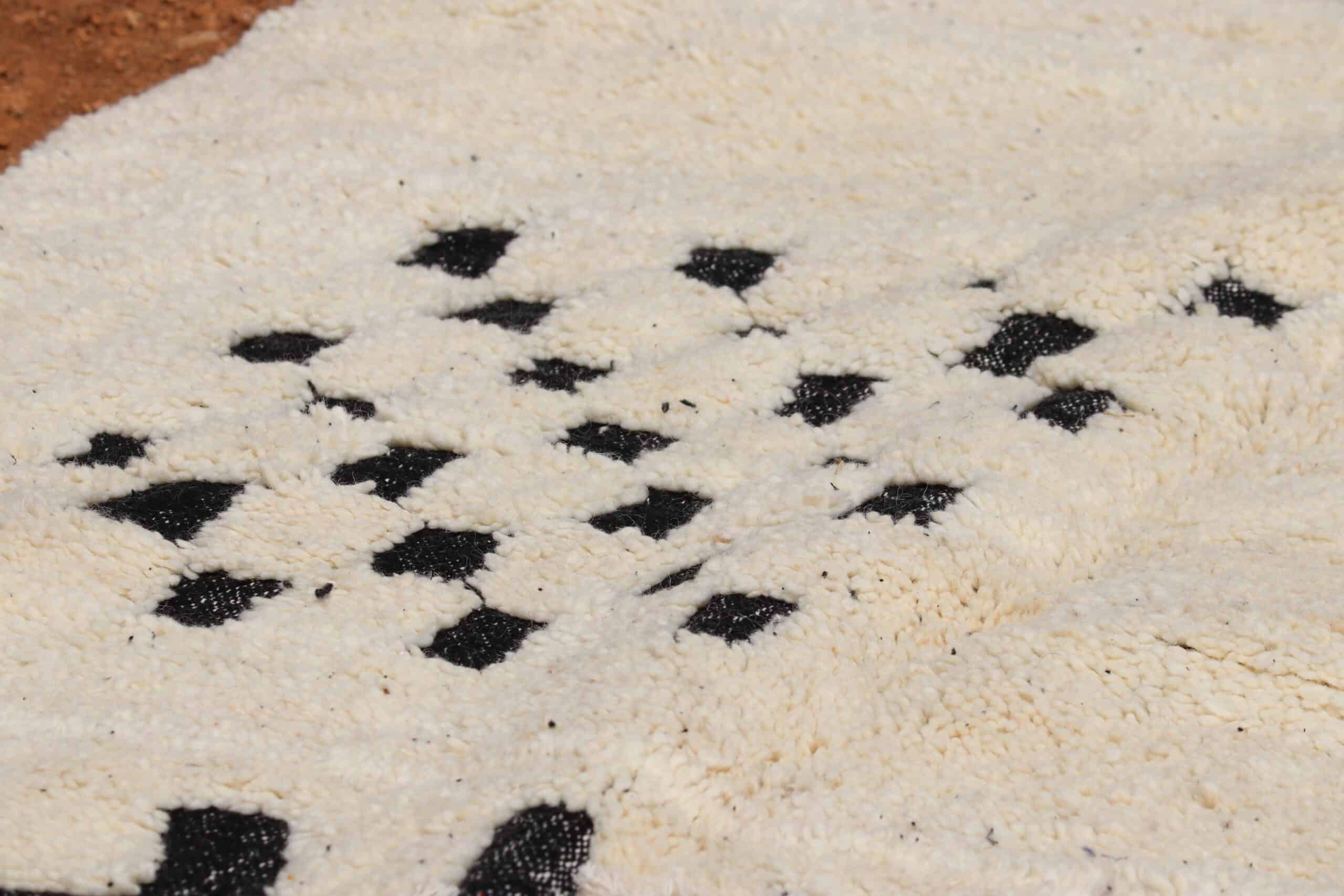 Geometric Moroccan Rug - image 2