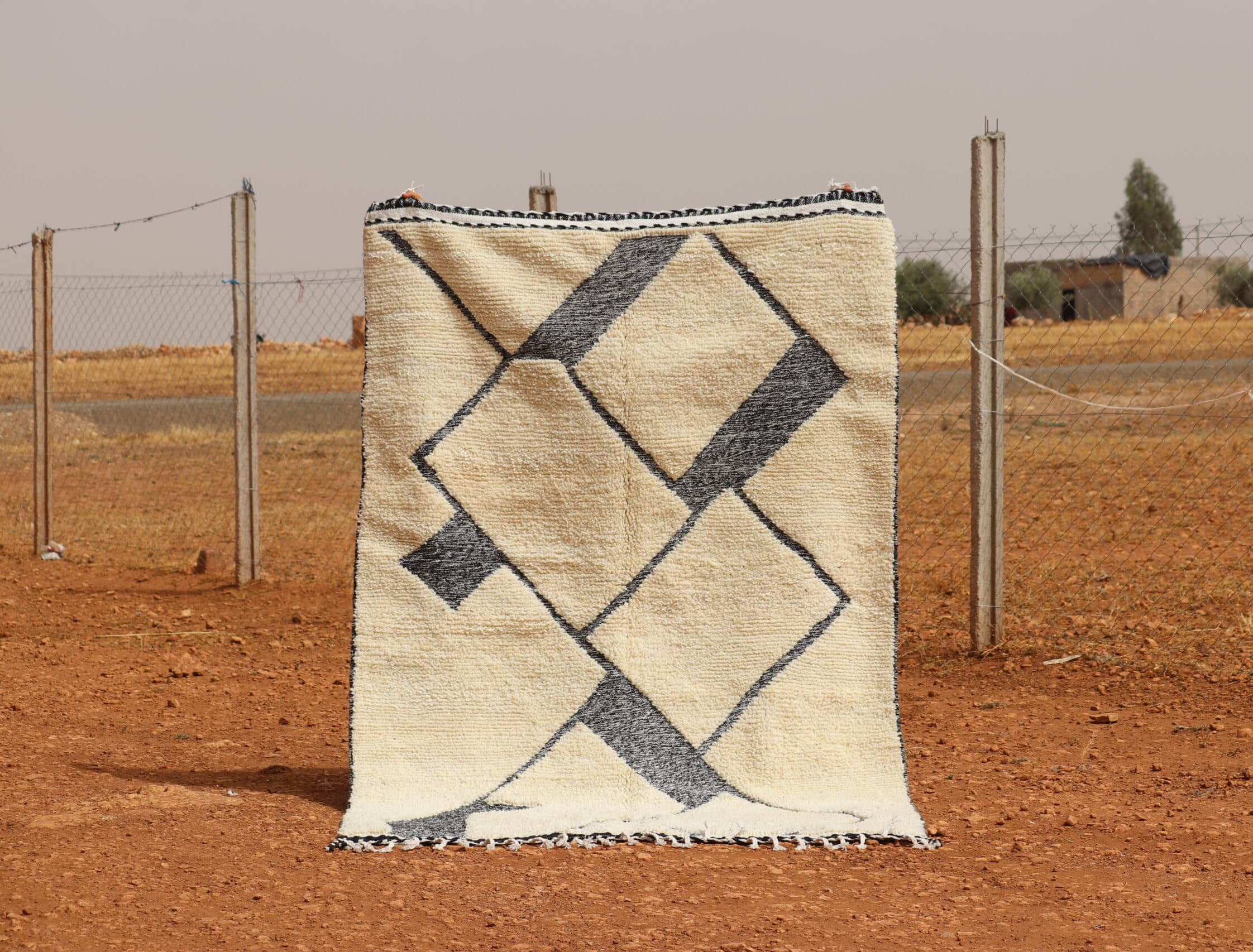 Moroccan contemporary rug