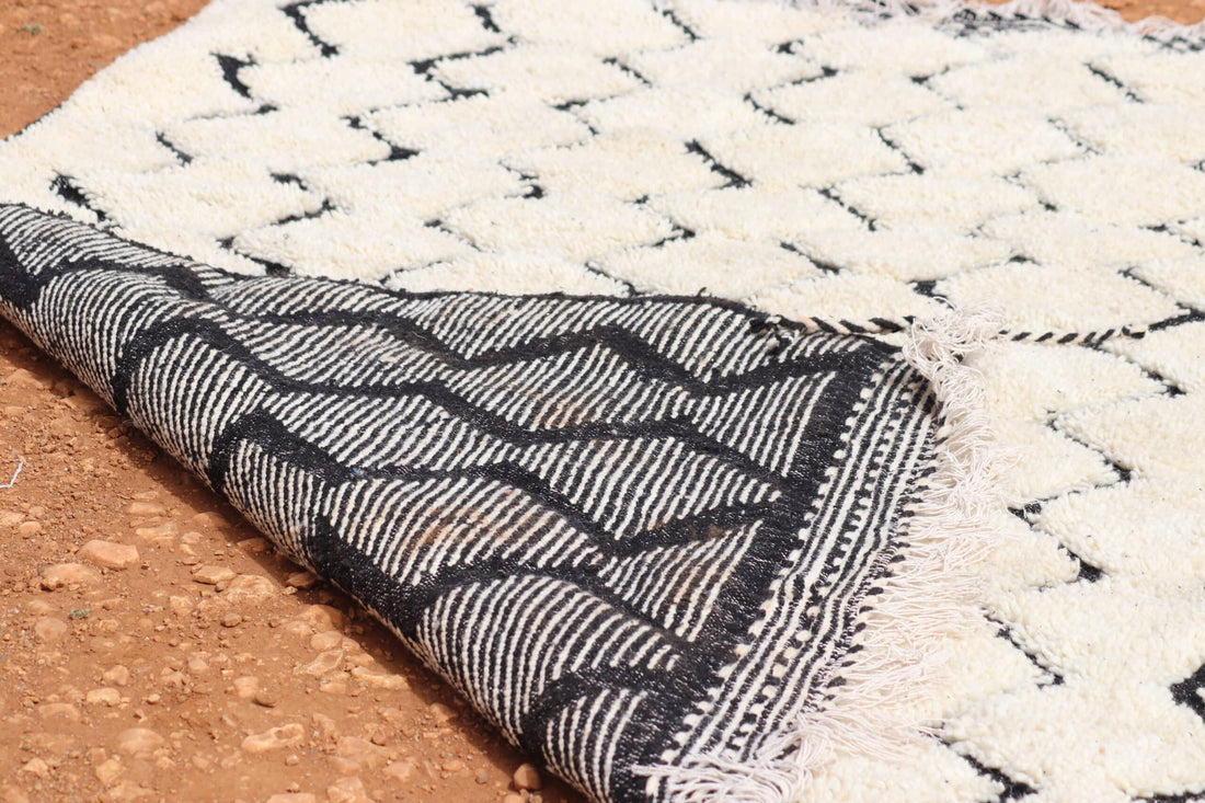 Stylish Contemporary Area Rug - image 6