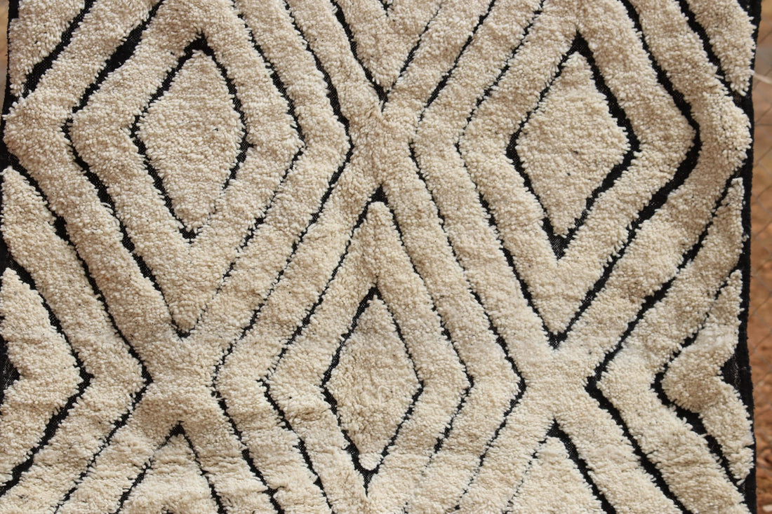Diamond Pattern Rug - image 2