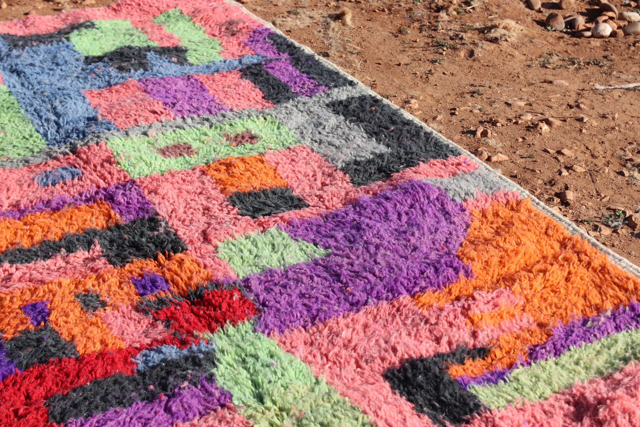 Monochrome Abstract Rugs - image 4
