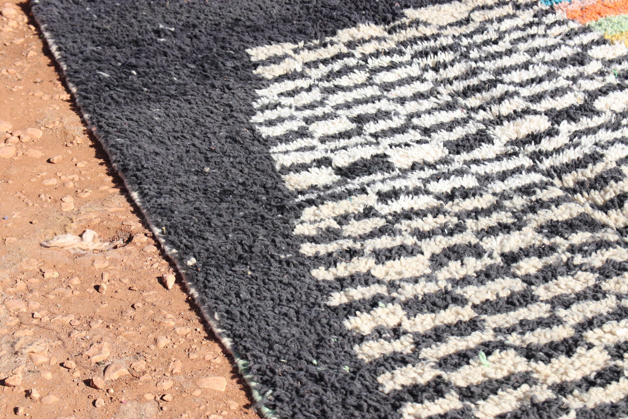 Minimalist Abstract Rug - image 5