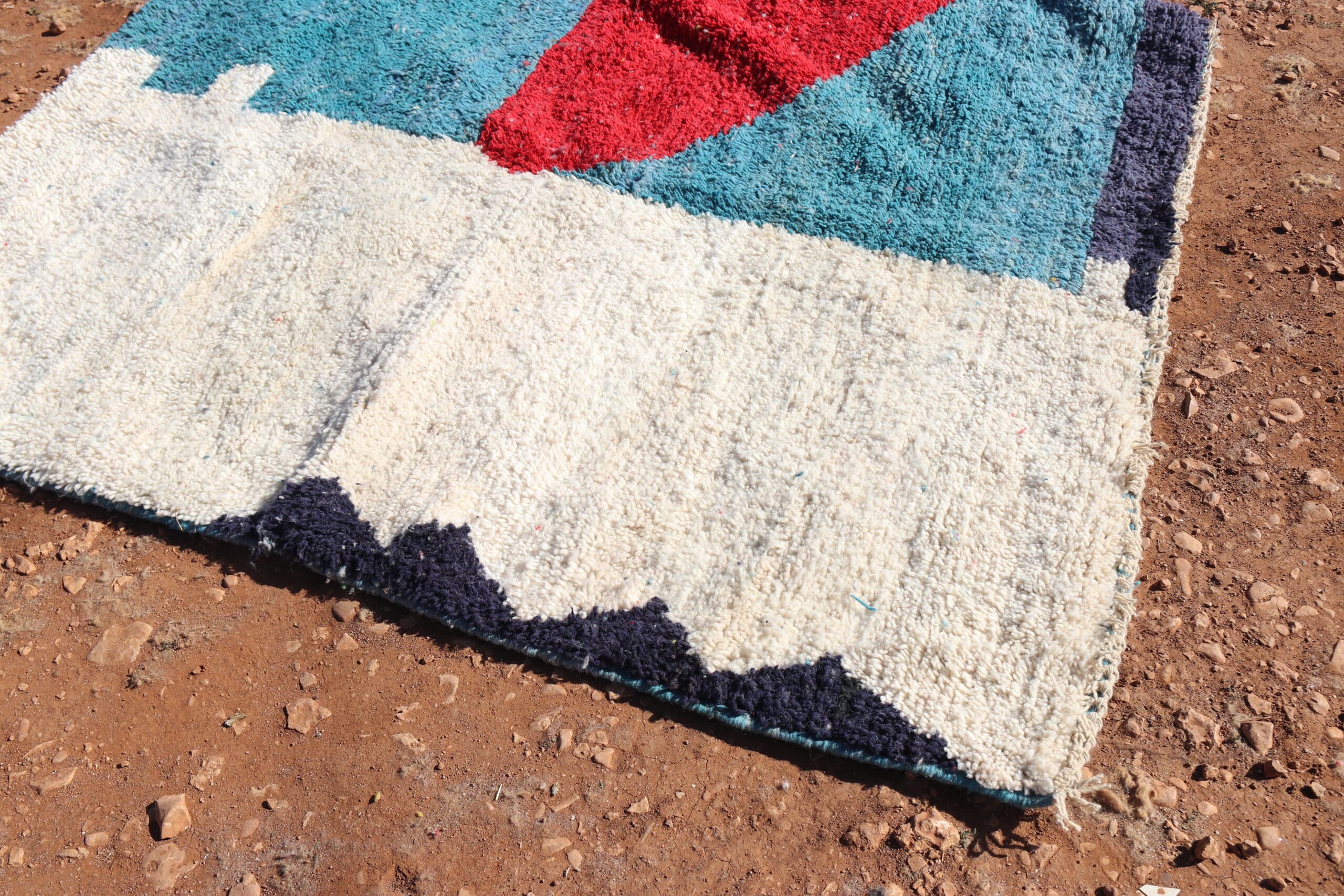 Luxury Abstract Rug - image 4