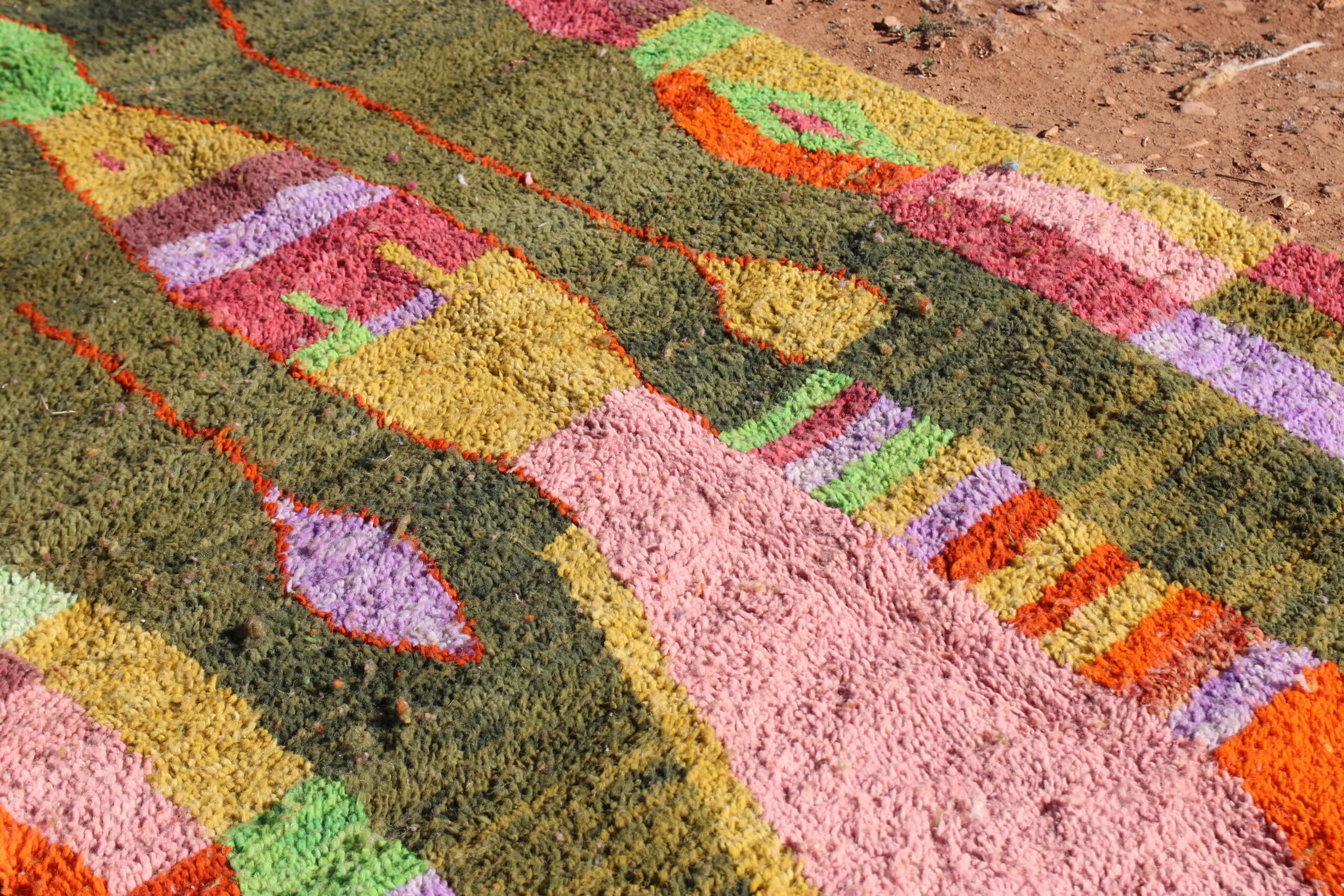 Abstract Design Rug - image 2