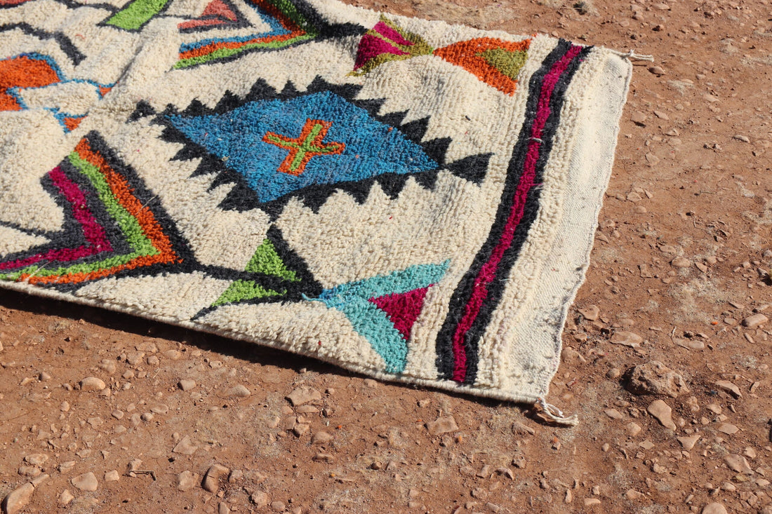 White Berber Abstract Rug - image 3