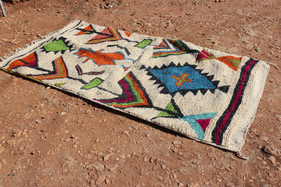White Berber Abstract Rug - image 2