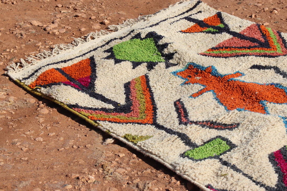 White Berber Abstract Rug - image 4