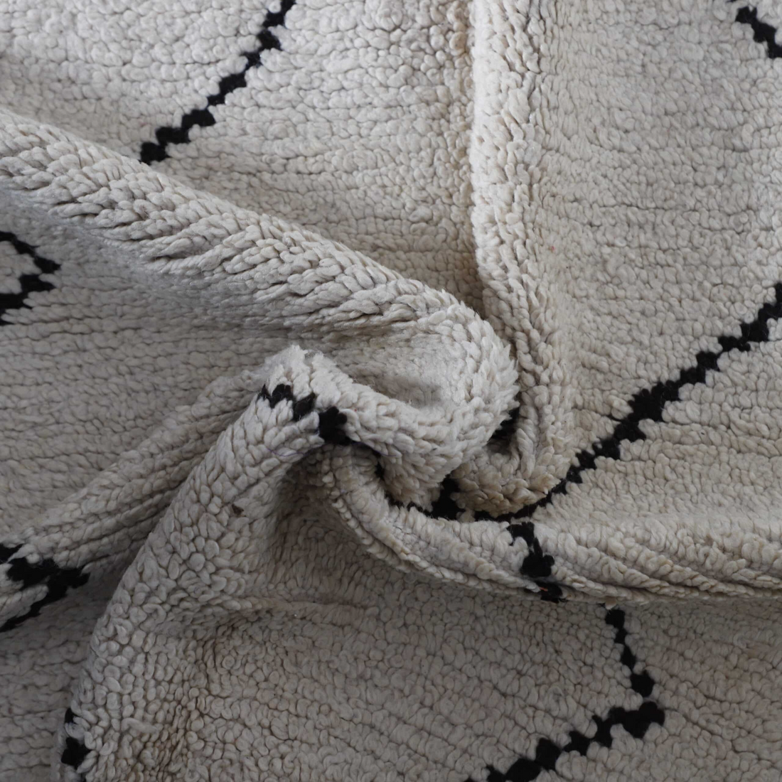 Black and White Azilal Rug 6.8×3.5 ft – Minimalist Moroccan Wool Carpet