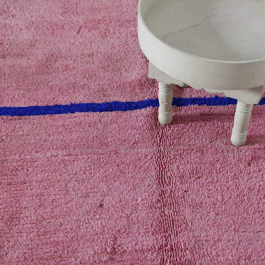 Pink Boujaad Rug 9.5×3.6 Ft – Vintage Moroccan Handmade