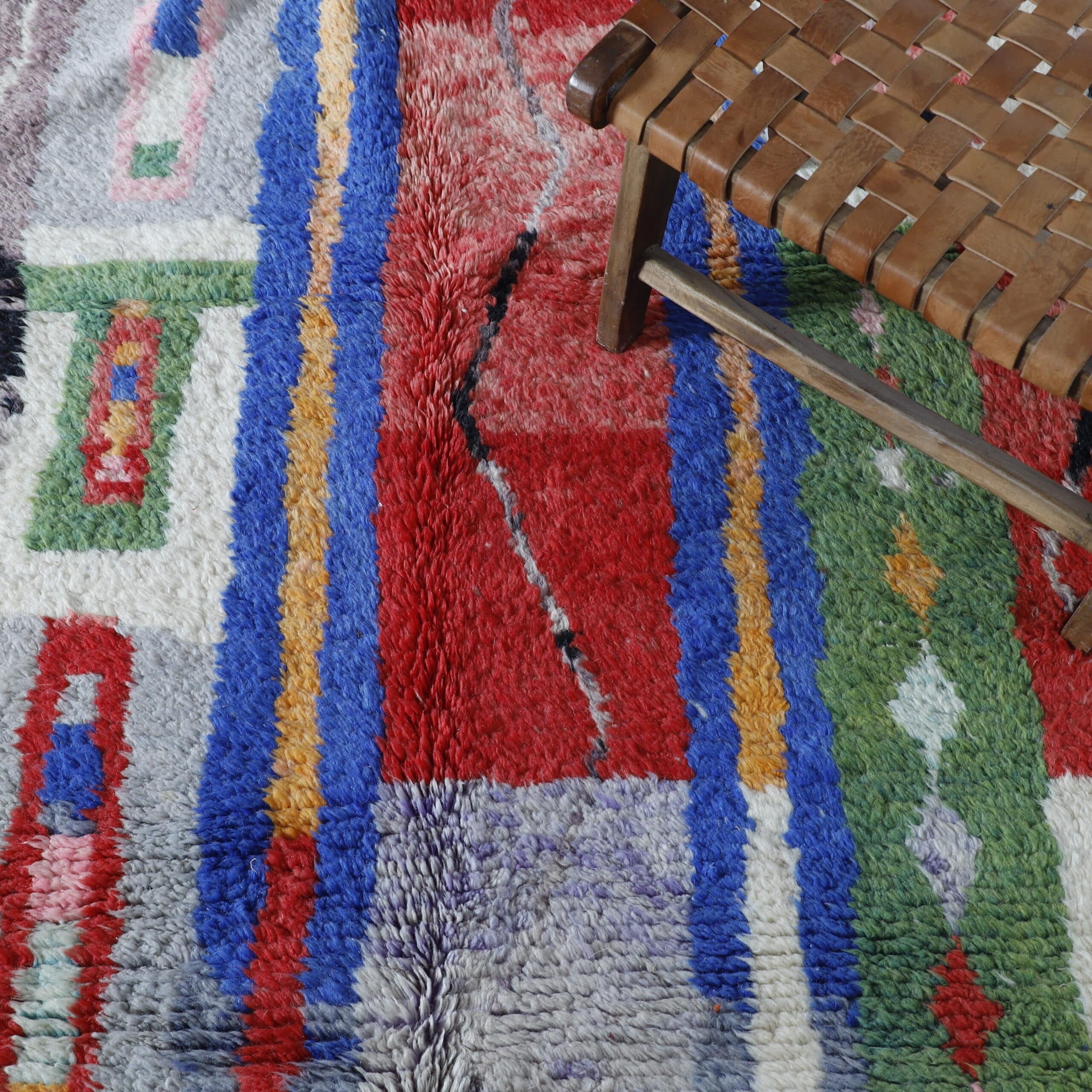 Vintage Boujaad Rug 8.6×5.9 Ft – Handmade Moroccan