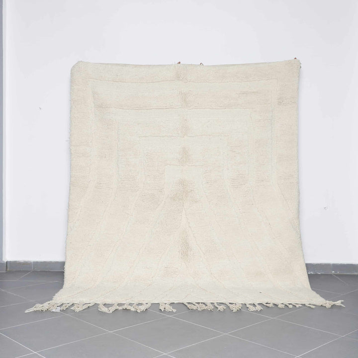 Beni Ourain Rug 8.2×6.9 Ft – Handmade Moroccan Wool