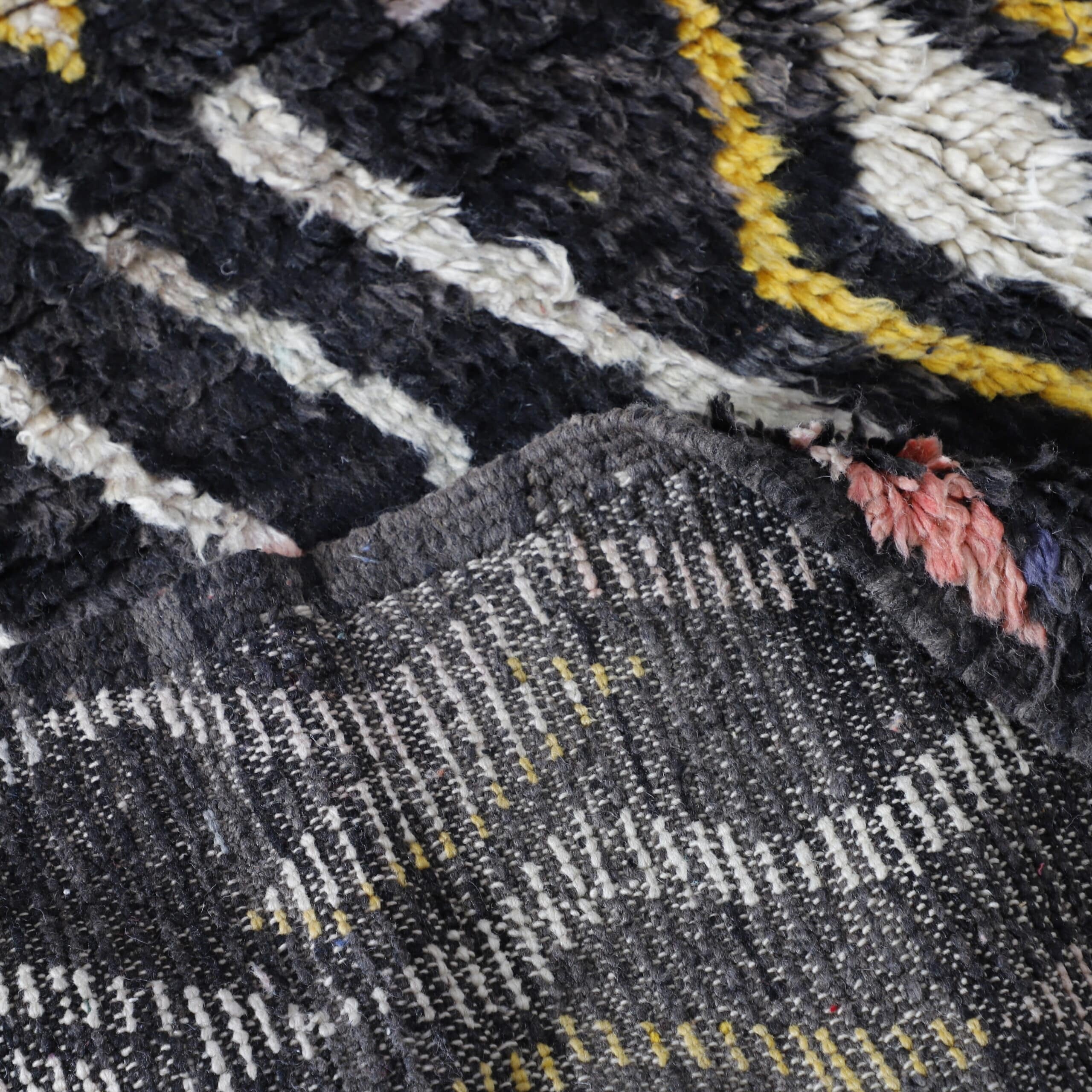 Boujaad Rug 7.9×5.6 Ft – Handmade Vintage