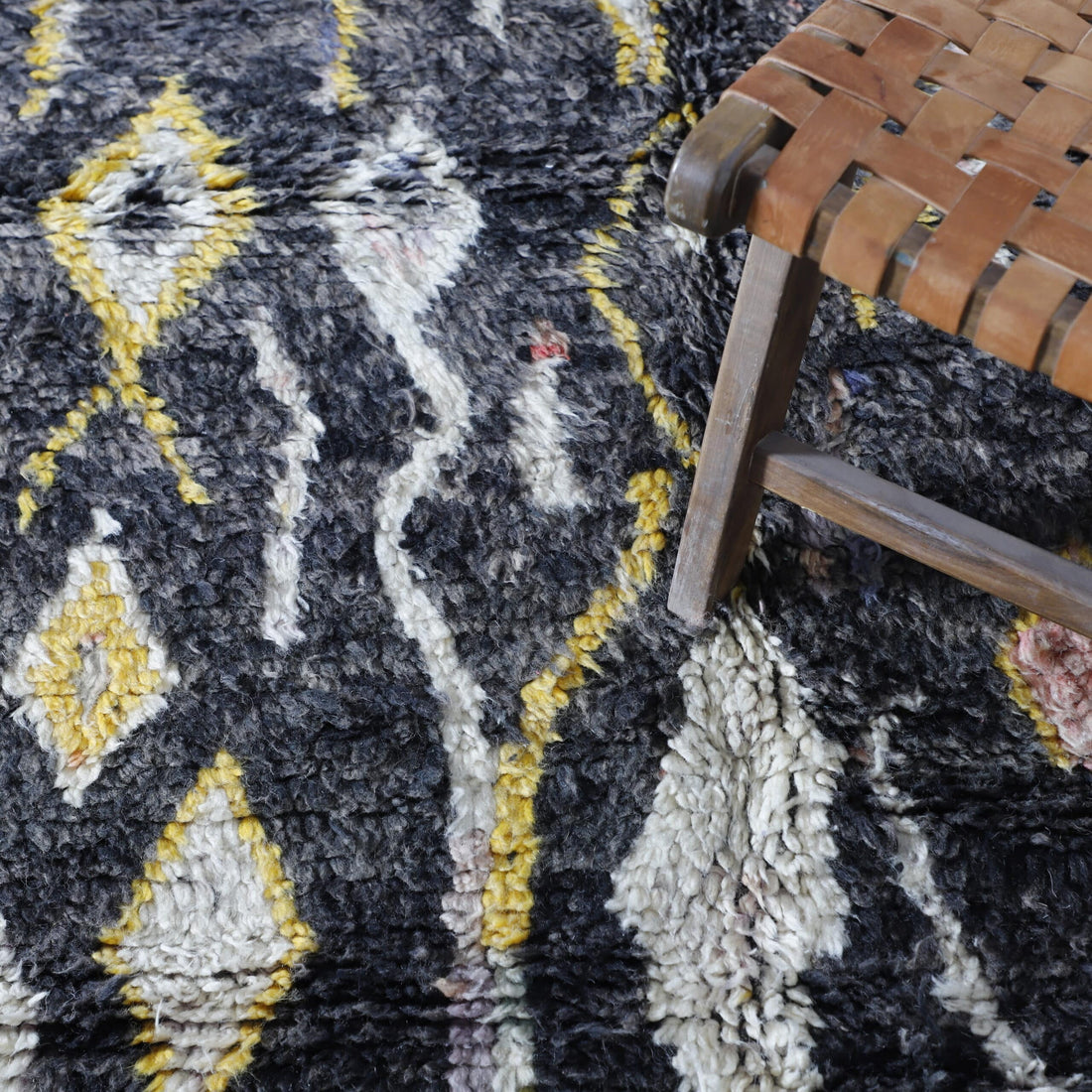 Boujaad Rug 7.9×5.6 Ft – Handmade Vintage
