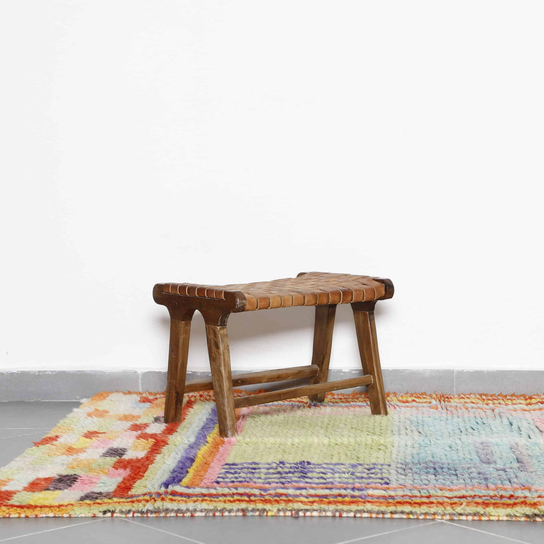 Abstract Boujaad Rug 5.3×6.9 Ft – Handmade Moroccan Wool Carpet