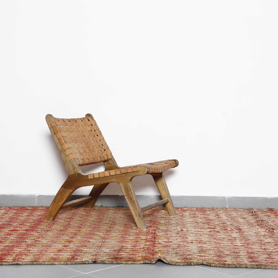 Vintage Beni Mguild Rug 8.5×5.6 Ft – Handmade Moroccan Carpet