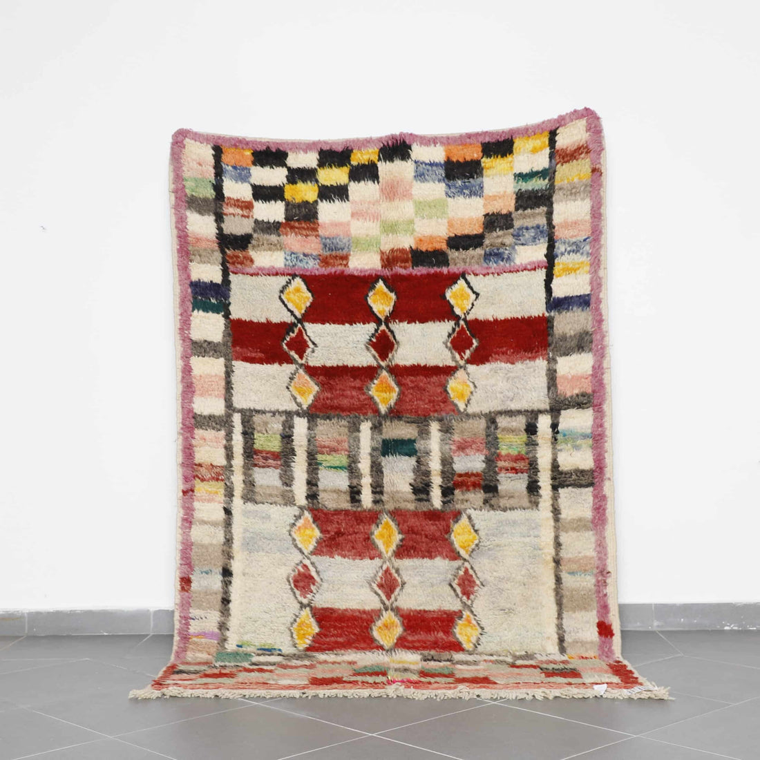 Abstract Boujaad Rug 7.7×5.2 Ft – Moroccan Handmade Wool Carpet
