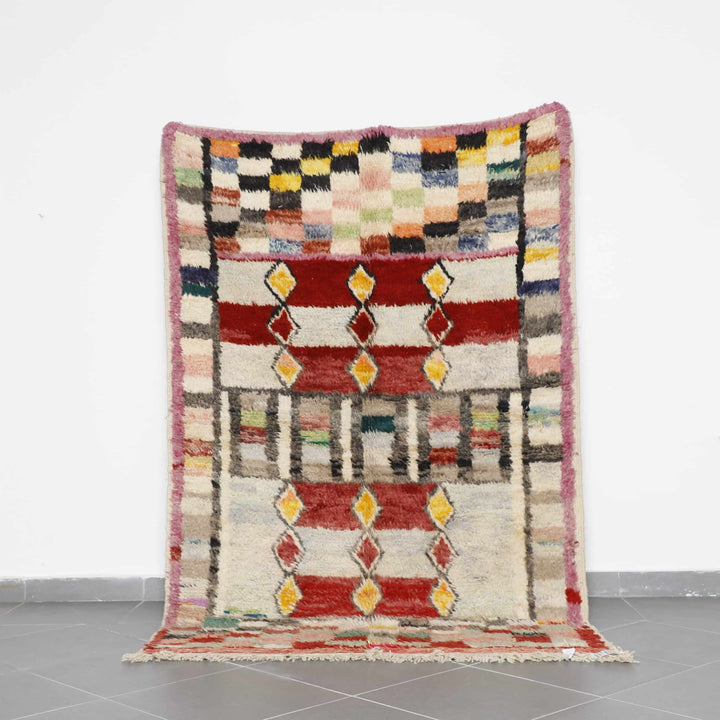 Abstract Boujaad Rug 7.7×5.2 Ft – Moroccan Handmade Wool Carpet