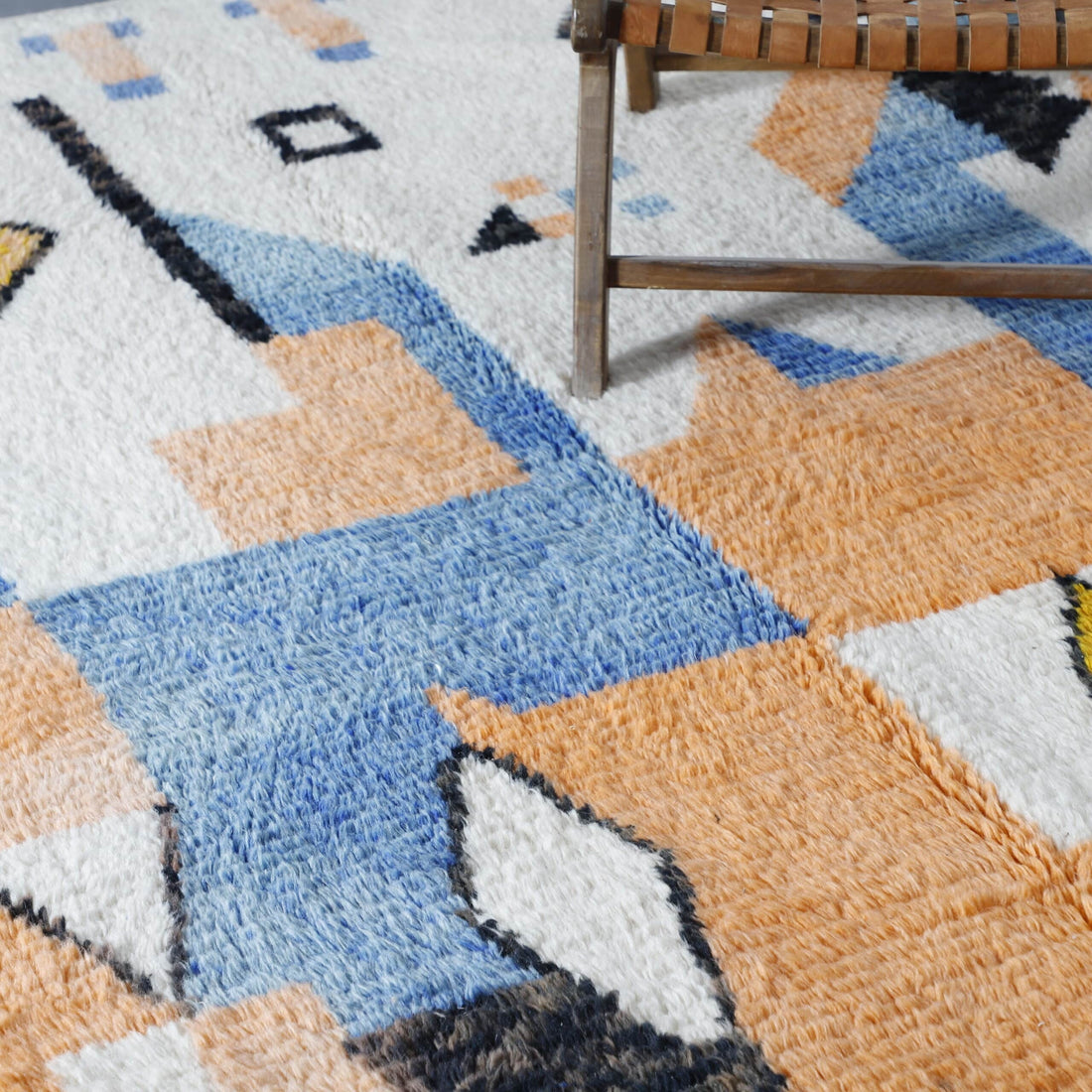 Boujaad Carpet 6.2×5.2 Ft – Handmade Moroccan Wool Rug