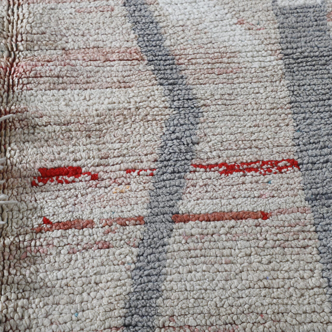 Vintage Boujaad Rug 8.3×5.4 Ft – Handwoven Wool