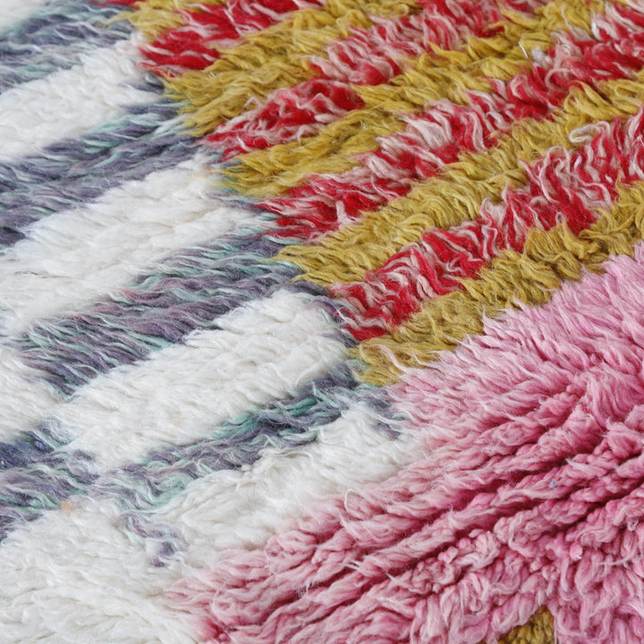 Colorful Boujaad Rug 6.7×5.4 ft – Handwoven