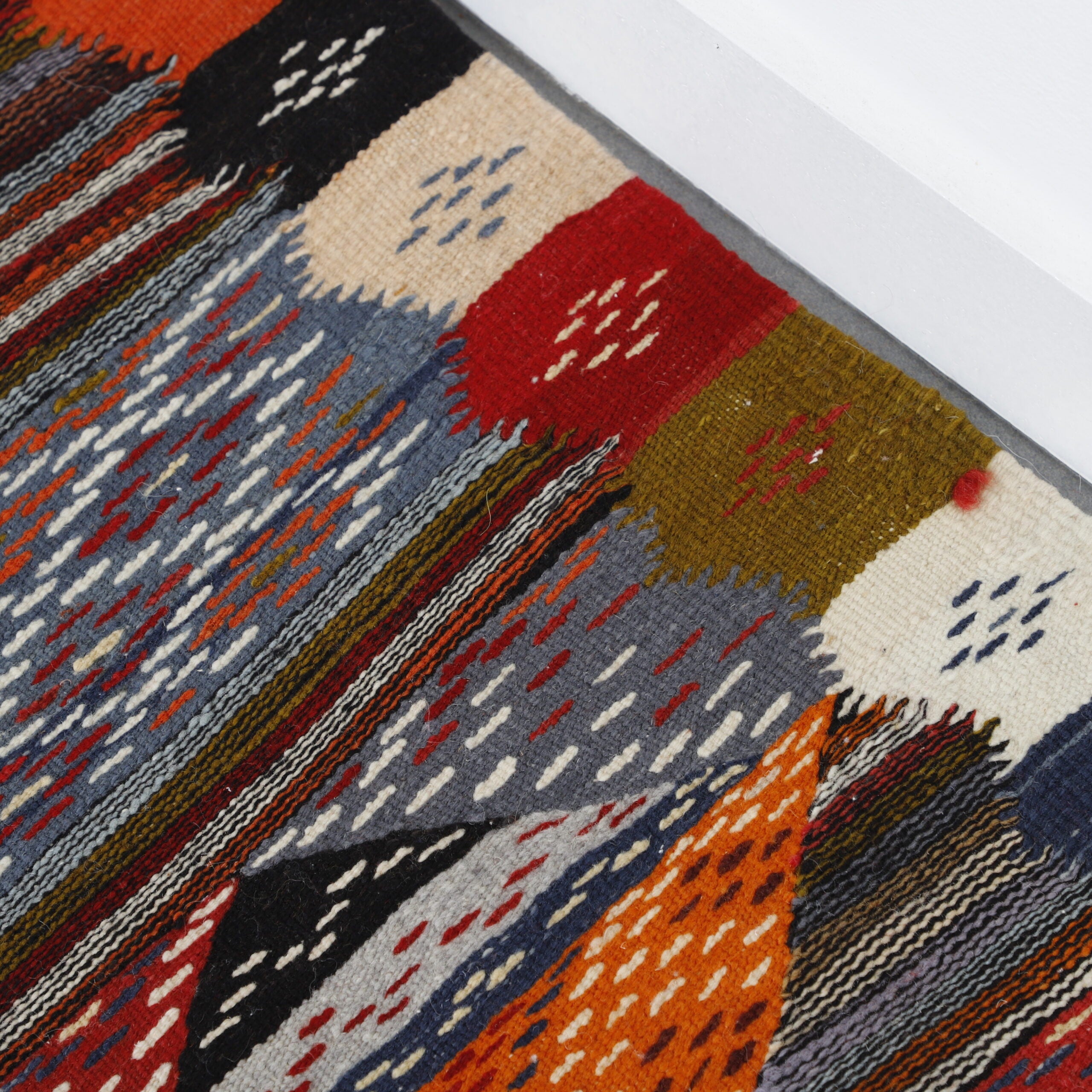 Flat Weave Berber Rug with Geometric Diamond Design