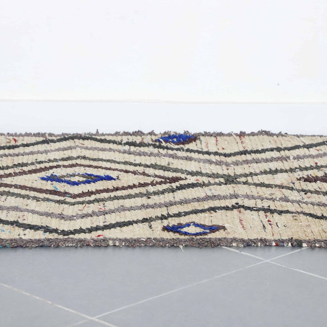 Moroccan Beni Ouarain Rug with Colorful Diamond Lattice