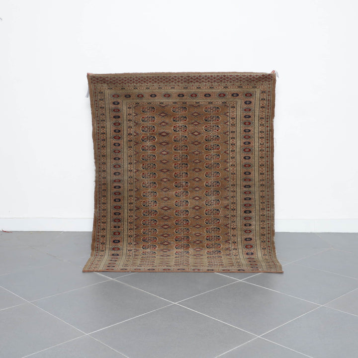 Kilim rug with Geometric Motifs