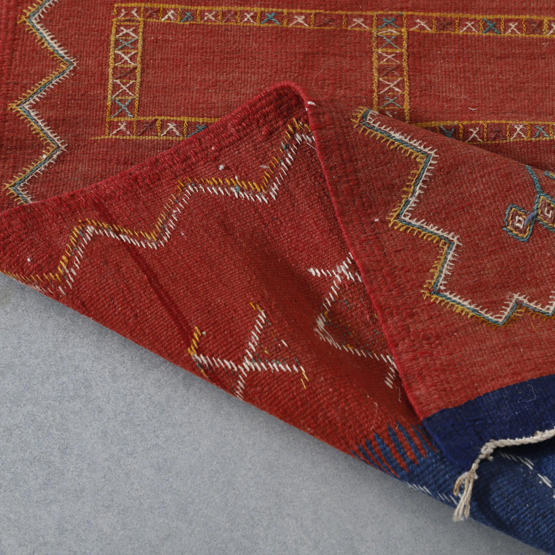 Handwoven Moroccan Kilim rug with Geometric Panels