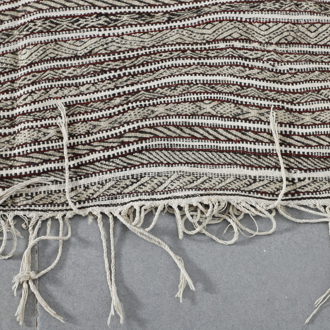 Neutral Moroccan Zanafi Kilim with Geometric Stripes
