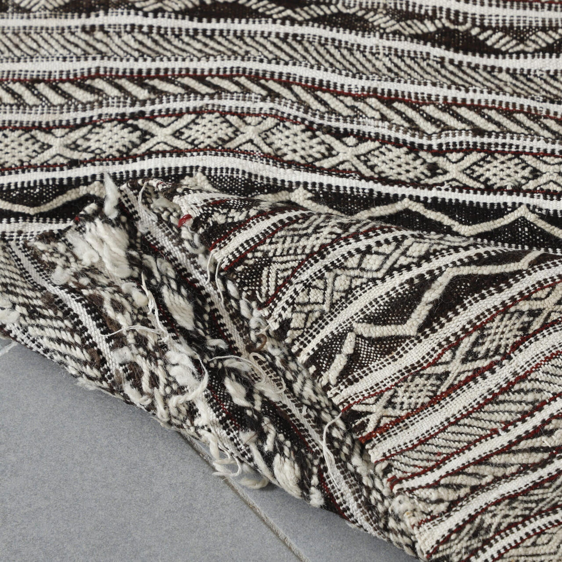 Neutral Moroccan Zanafi Kilim with Geometric Stripes