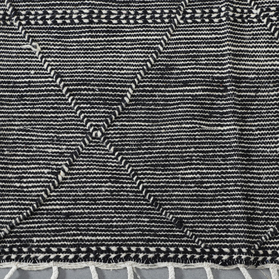 Moroccan Zanafi Kilim with Diamond Pattern