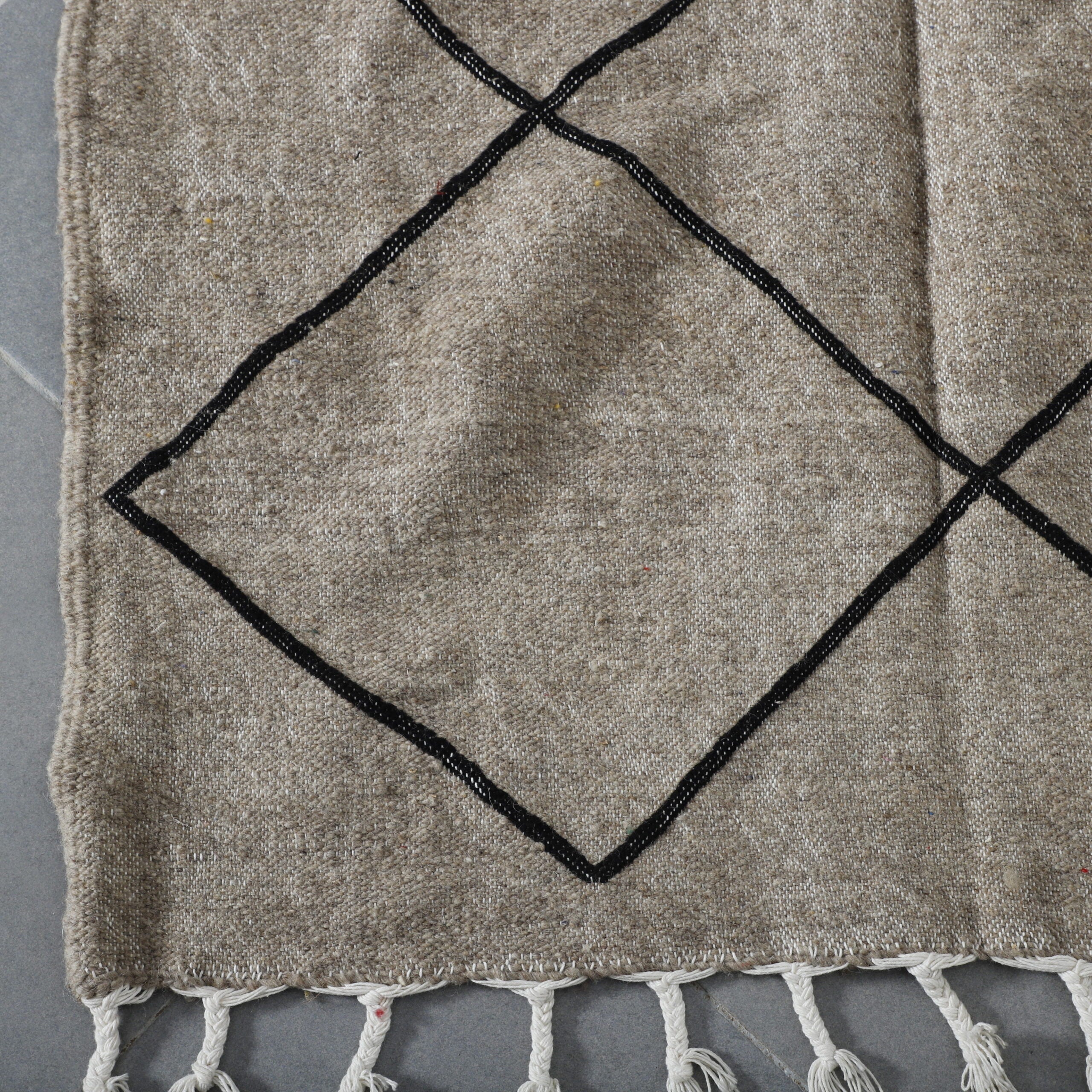 Classic Moroccan Beni Ourain Kilim with Diamond Lattice