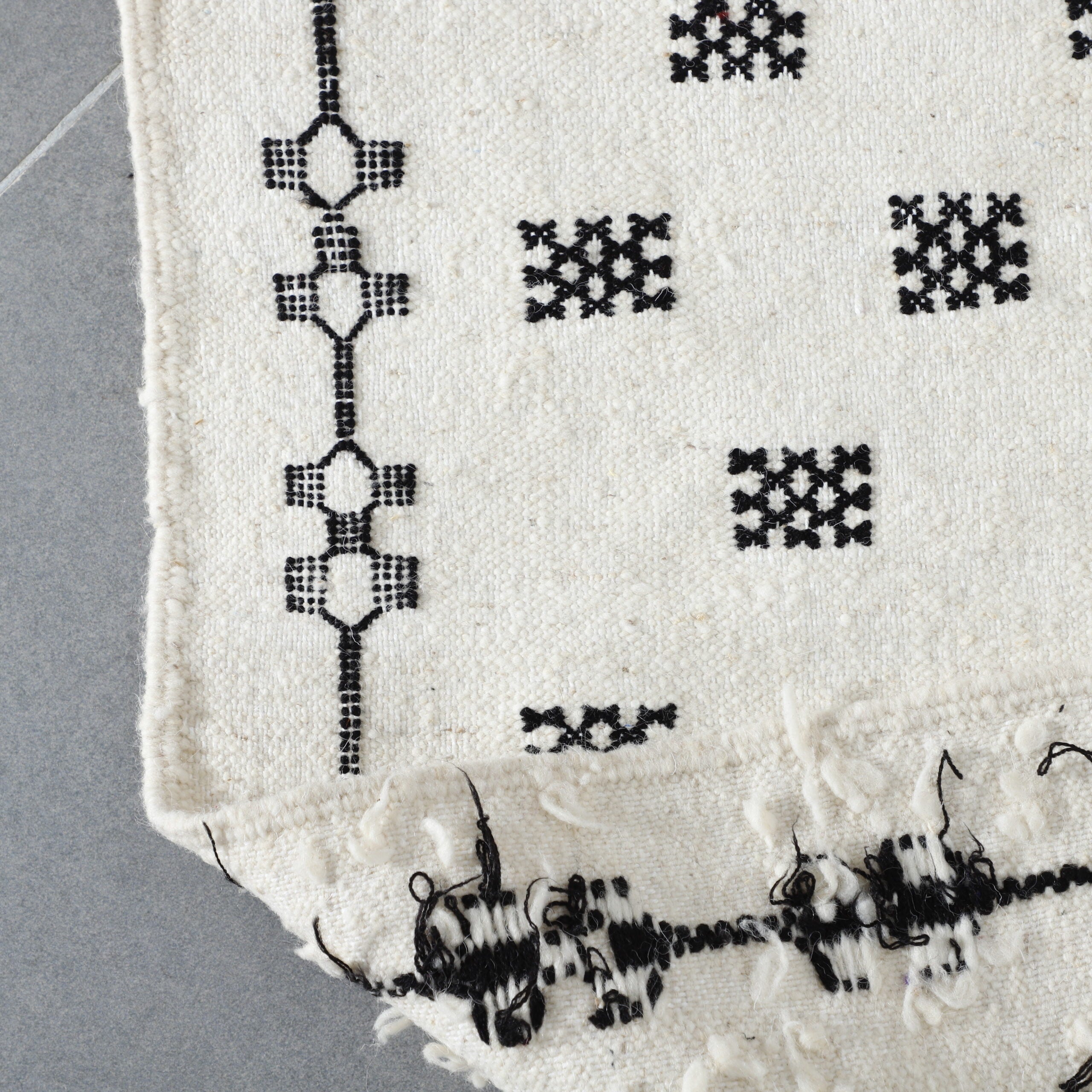 Classic Moroccan Beni Ourain Rug with Geometric Motifs