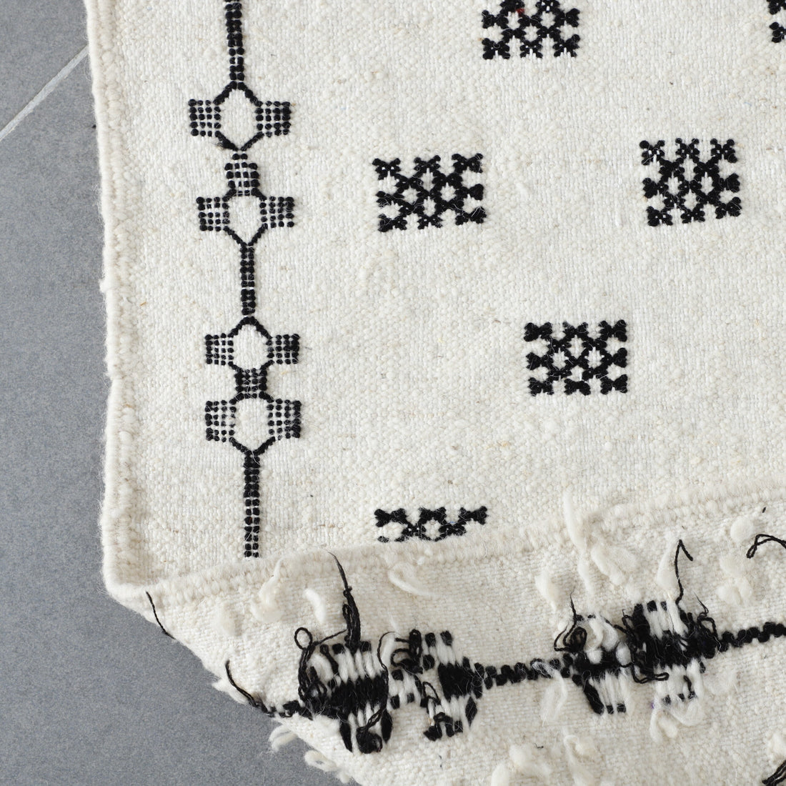 Classic Moroccan Beni Ourain Rug with Geometric Motifs
