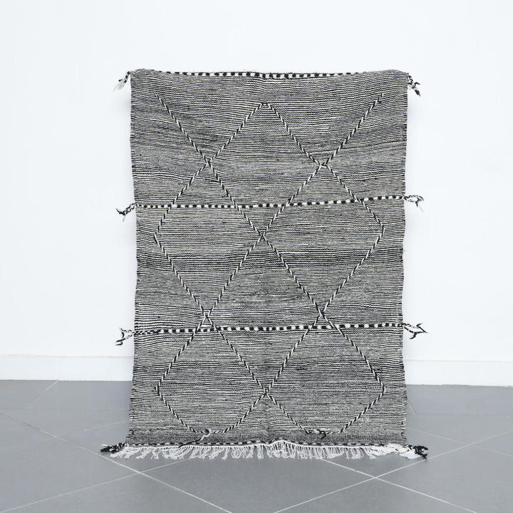 Handmade Moroccan Flat Weave Kilim Rug