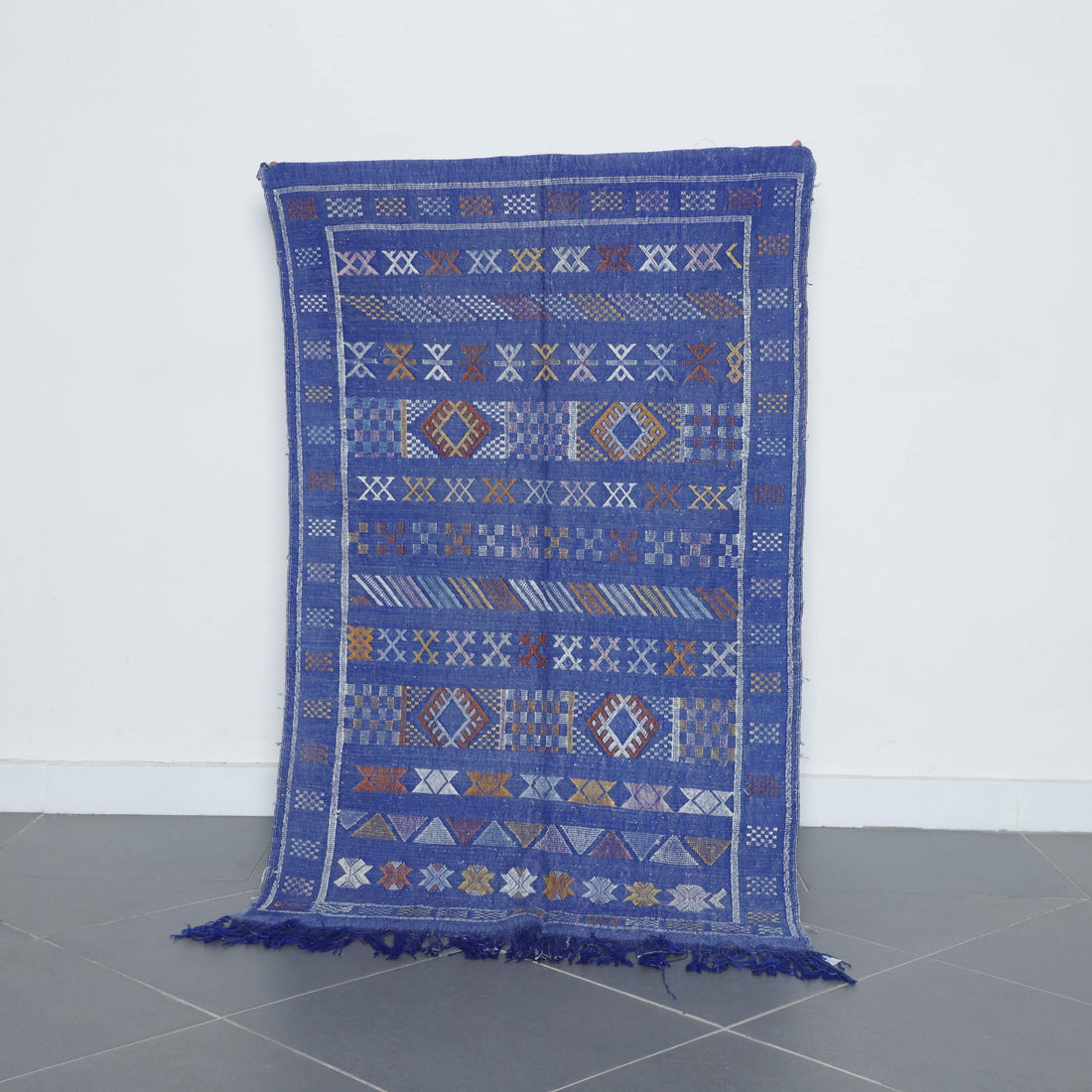 Vibrant Moroccan Kilim with Geometric Motifs