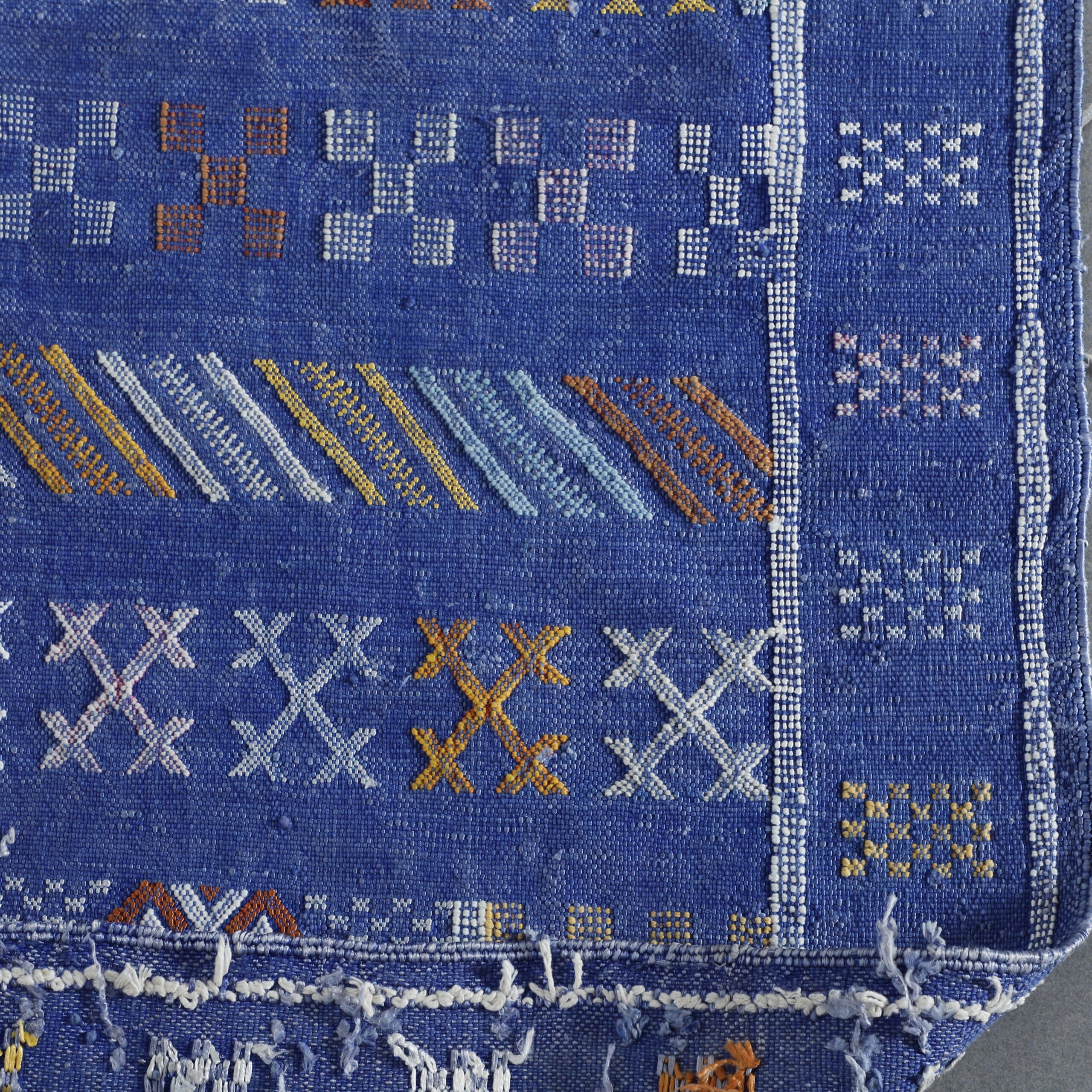 Vibrant Moroccan Kilim with Geometric Motifs