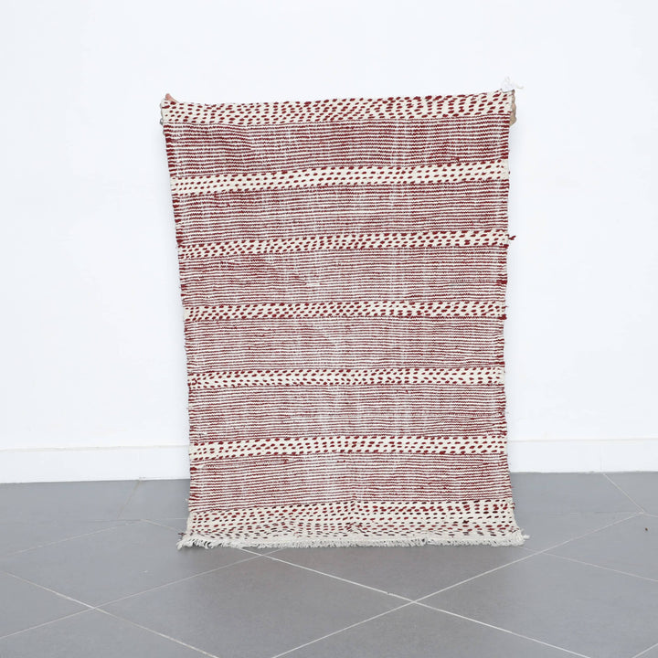 Moroccan Kilim Rug with Stripes - Handwoven Traditional Pattern