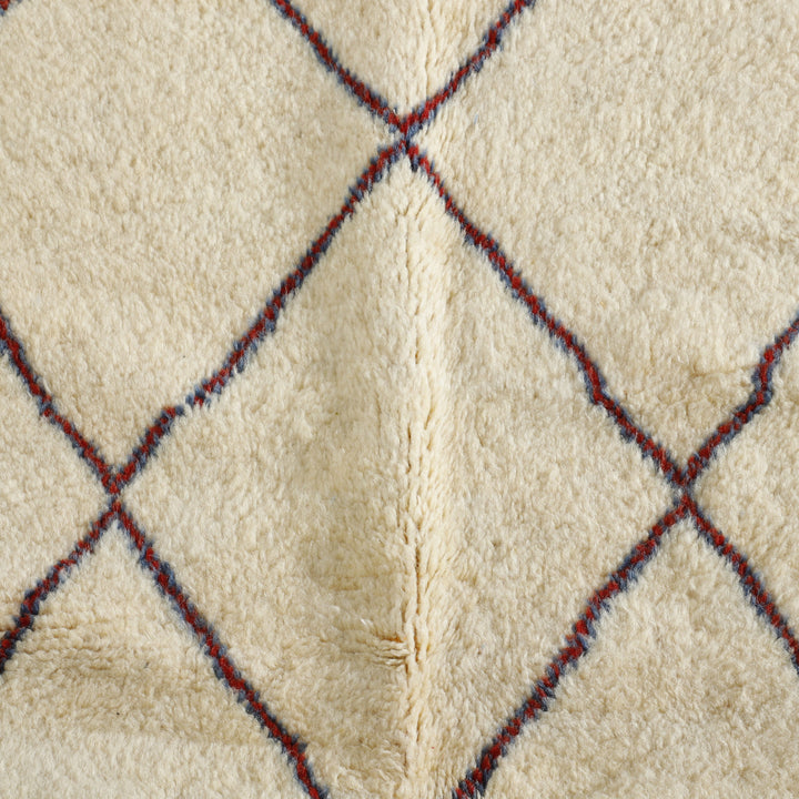 Classic Moroccan Beni Ourain Rug with Diamond Motif