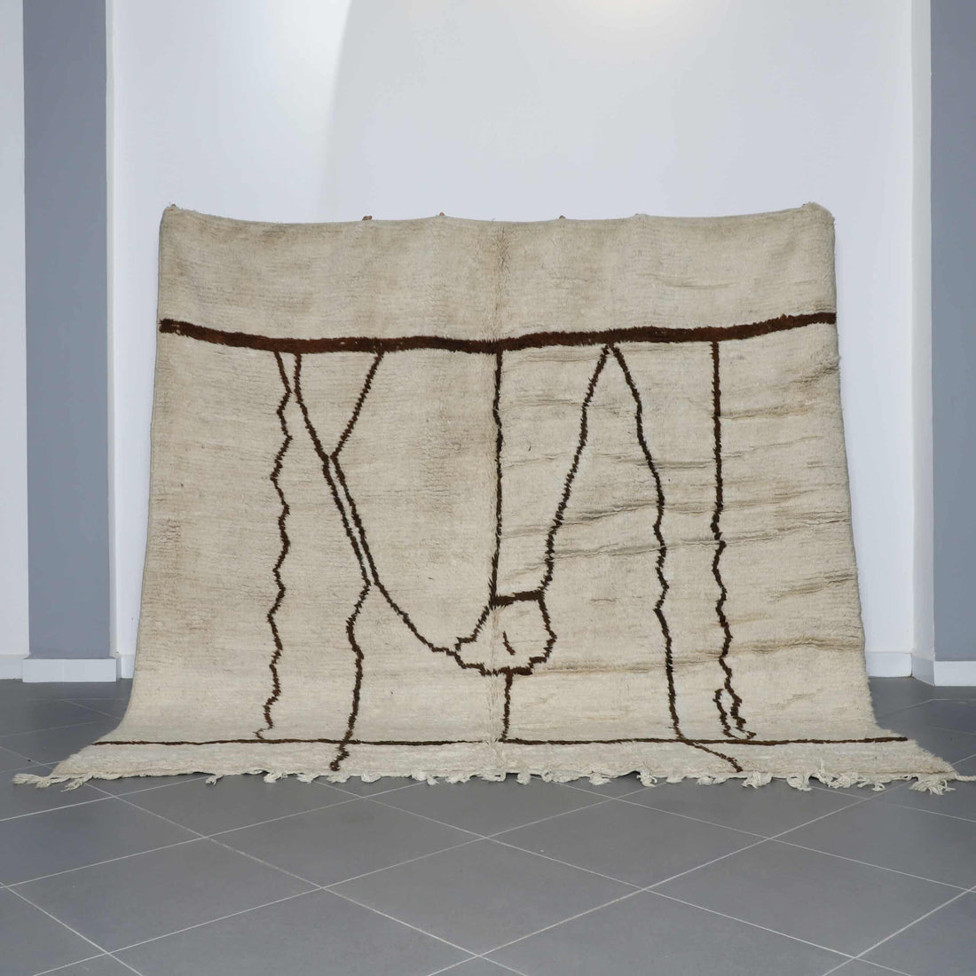 Classic Moroccan Beni Ourain Rug with Abstract Lines