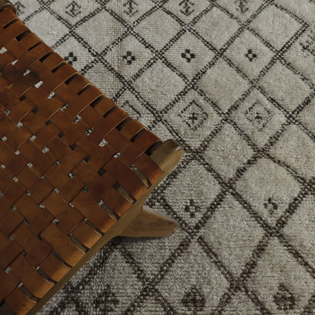 Classic Moroccan Beni Ourain Rug with Diamond Lattice