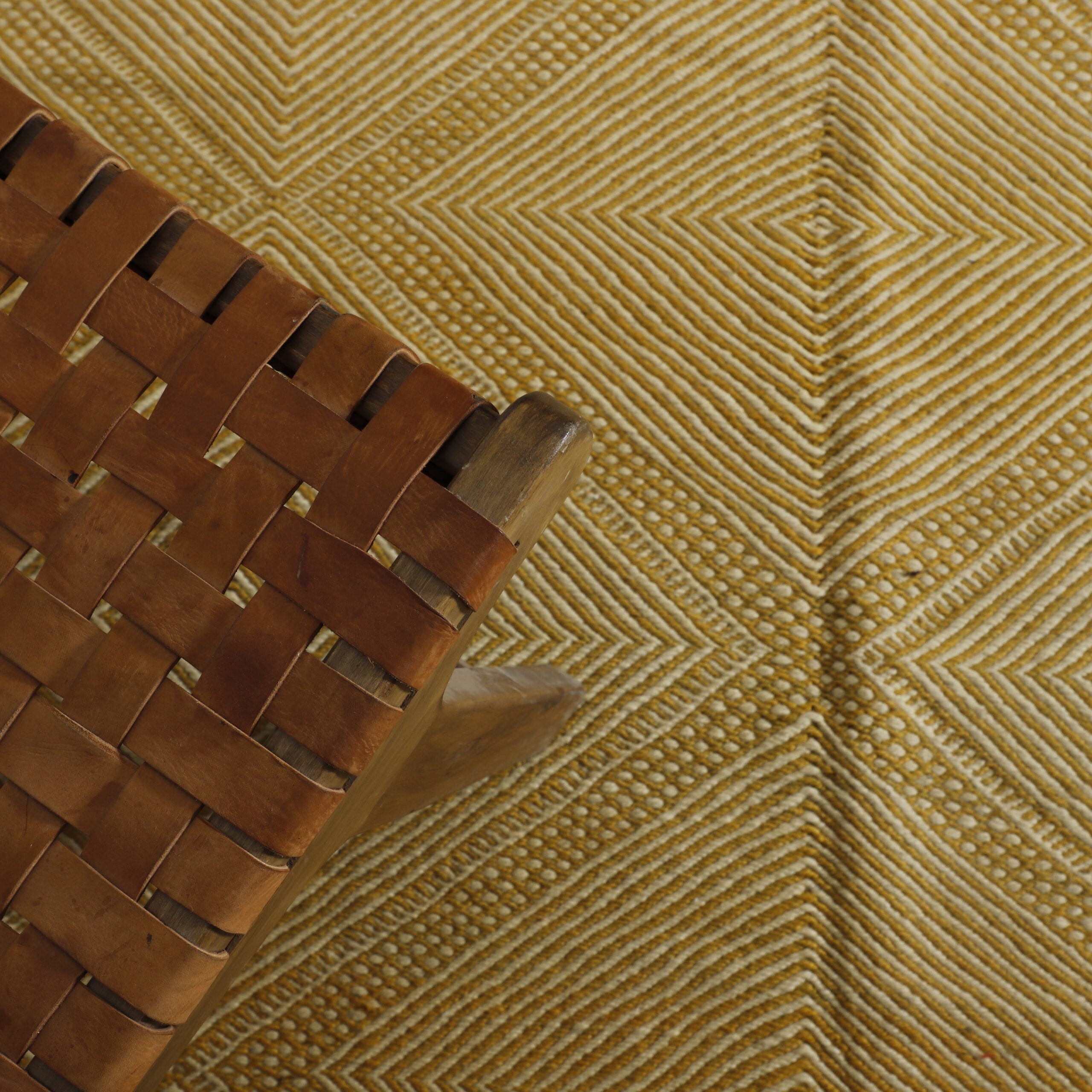 Majestic Zanafi Rug with Geometric Diamond Pattern