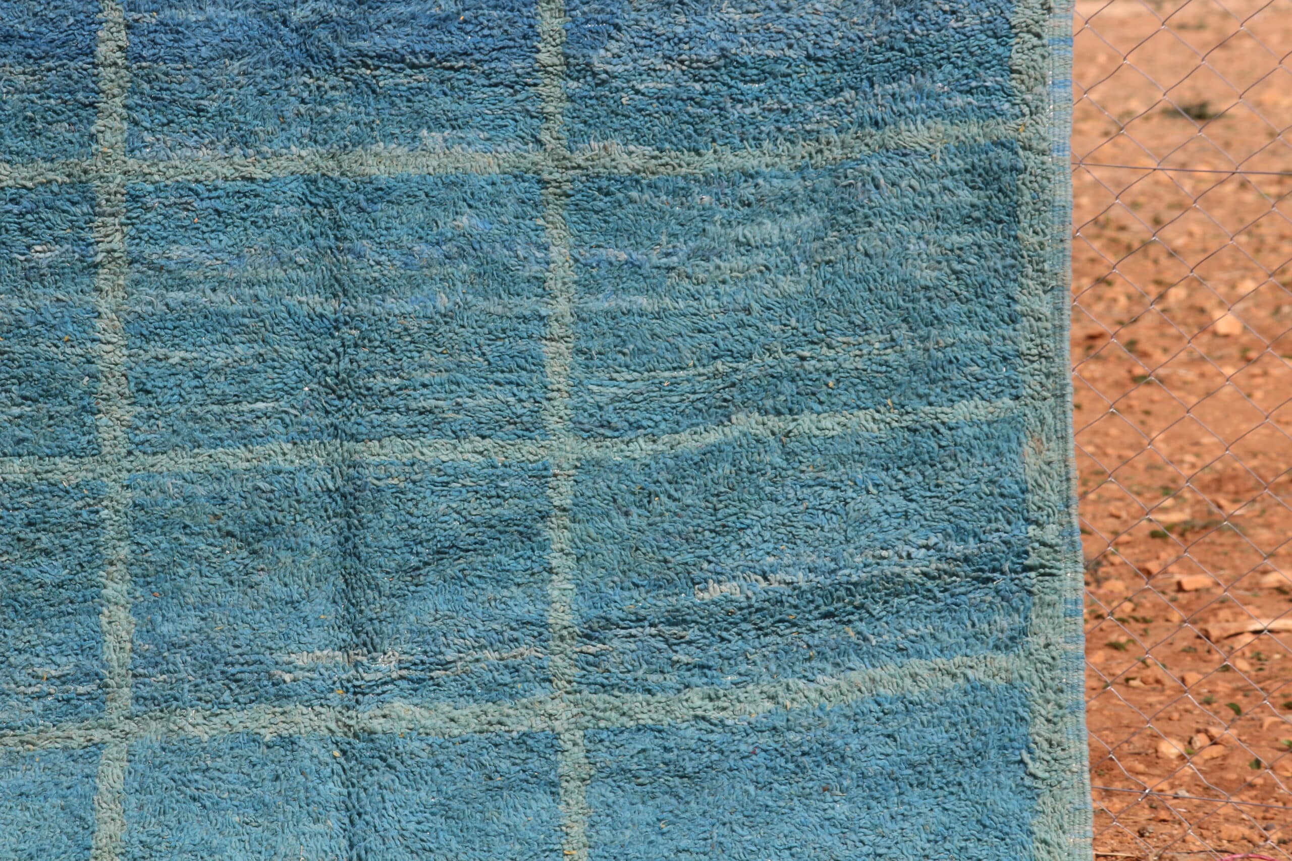 Modern Abstract Rug 2560 × 1707

