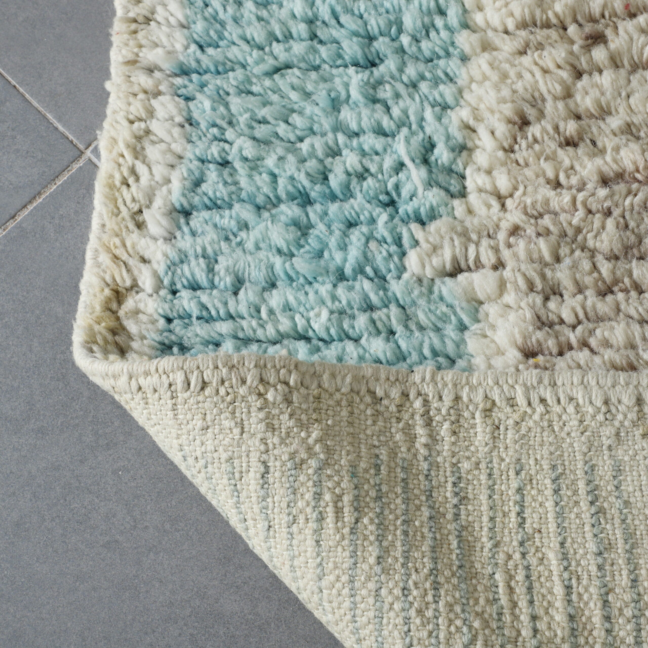 Modern Moroccan Beni Ourain Rug with Abstract 